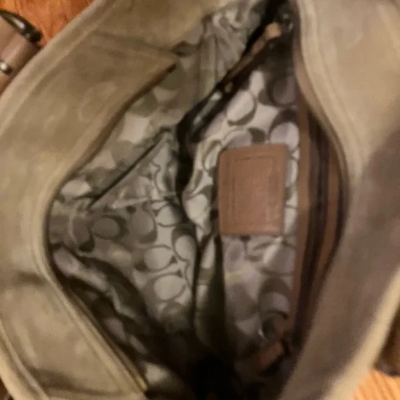 Tan Leather Tote Bag/Purse - Picture 4 of 5